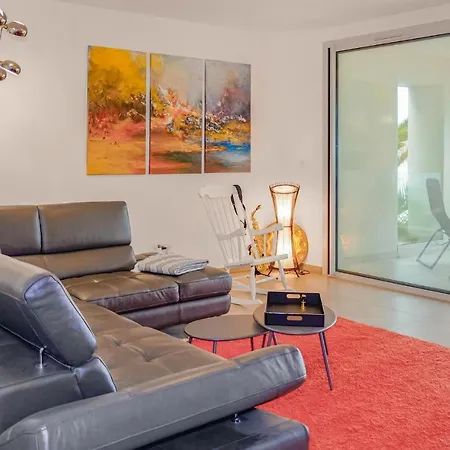 Apartman Cozy In With Kitchenette